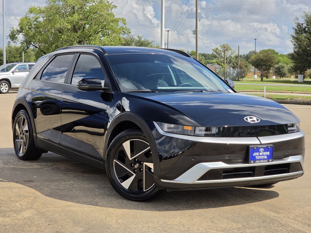 Used 2025 Hyundai IONIQ 5 SEL with VIN 7YAKN4DA5SY016244 for sale in Houston, TX