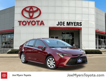 2025 Toyota Corolla LE Sedan