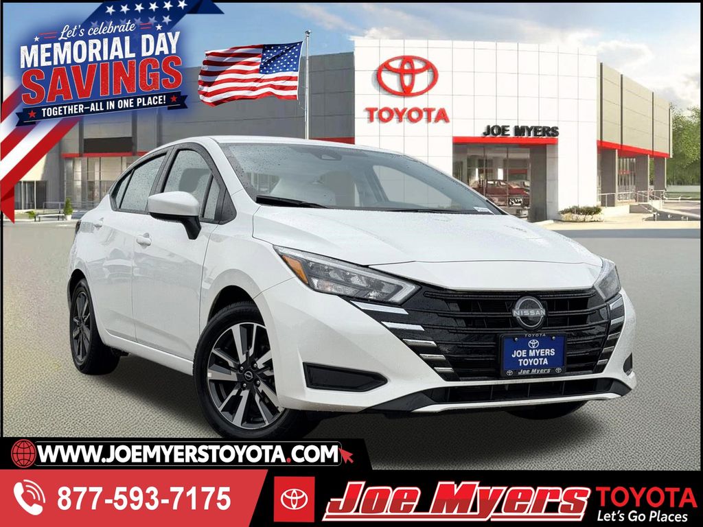 2025 Nissan Versa 1.6 SV CVT's photo