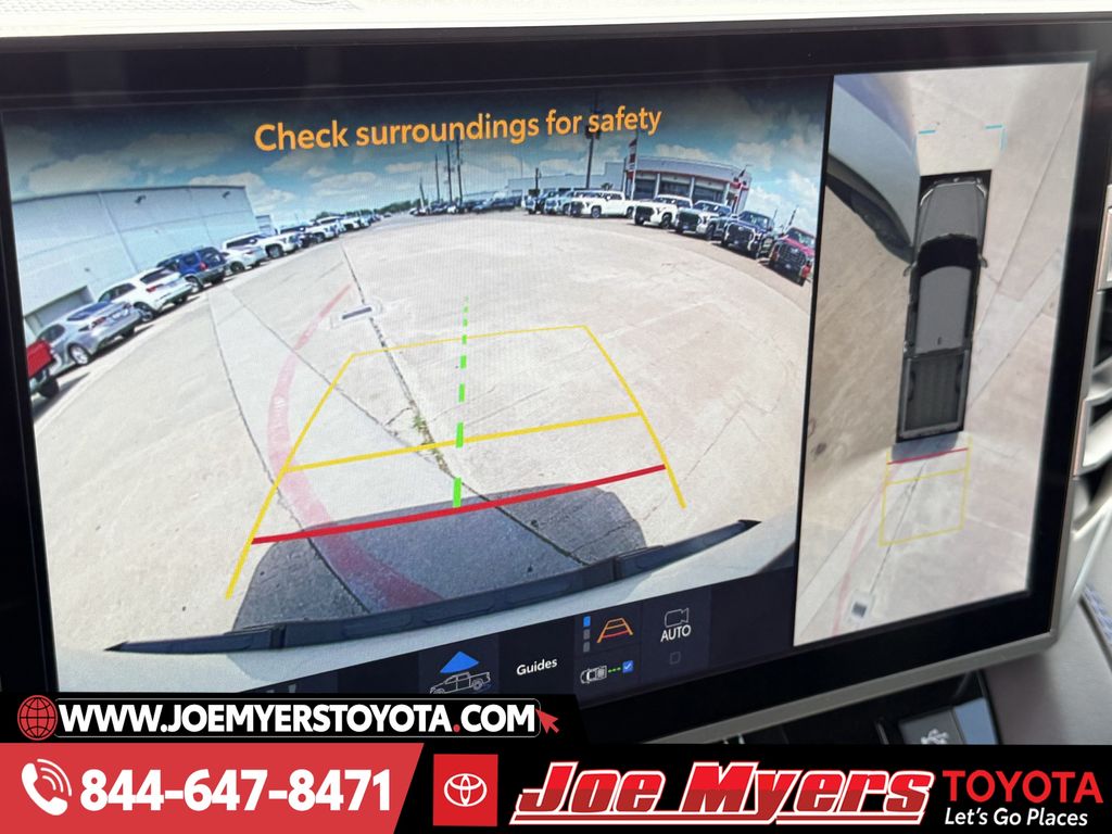 New 2026 Wind Chill Pearl Toyota Platinum image 17