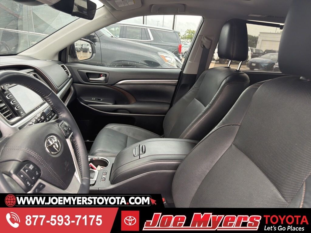 Used 2019 Toyota Highlander Limited SUV