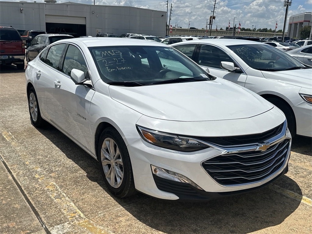 Used 2024 Chevrolet Malibu 1LT with VIN 1G1ZD5ST8RF110099 for sale in Houston, TX