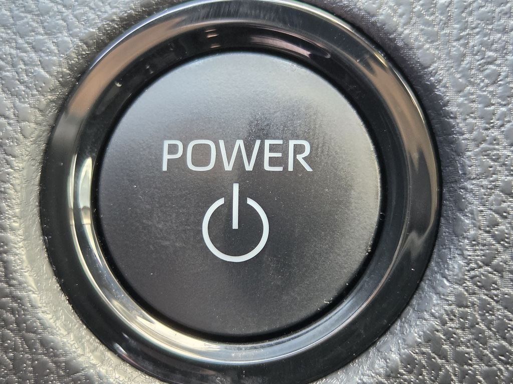 Used 2026 Ice Toyota LE image 22