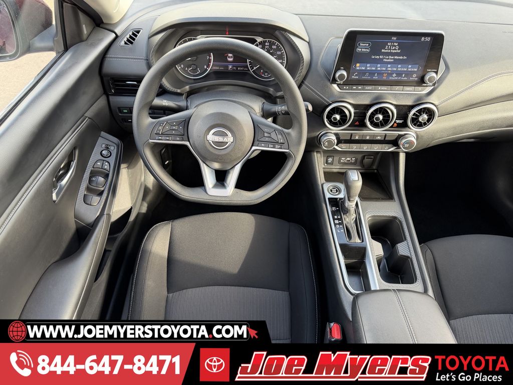 Used 2025 Rosewood Metallic Nissan SV image 13