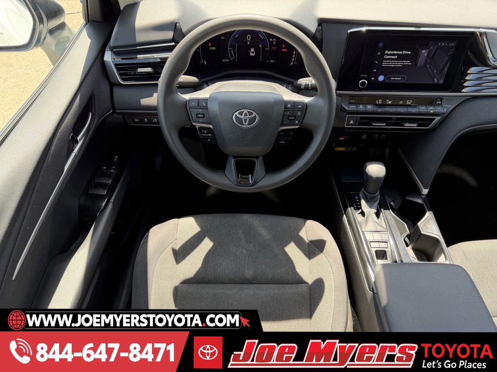 Used 2025 Ice Cap Toyota LE image 14