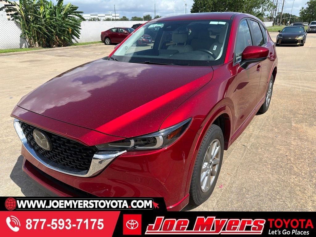 2025 Mazda CX-5 S Preferred package Auto AWD's photo