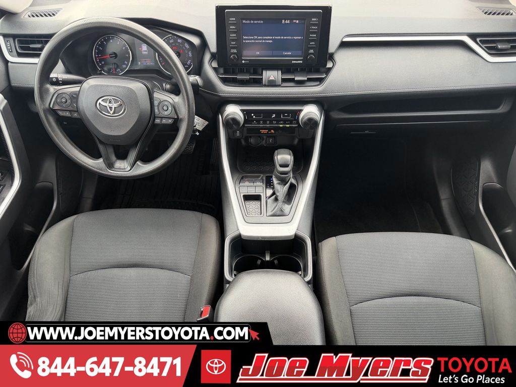 Used 2022 Magnetic Gray Metallic Toyota LE image 13