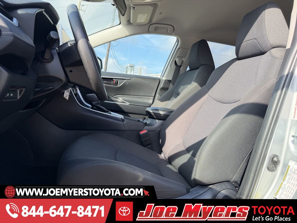 Used 2025 Silver Sky Metallic Toyota LE image 26