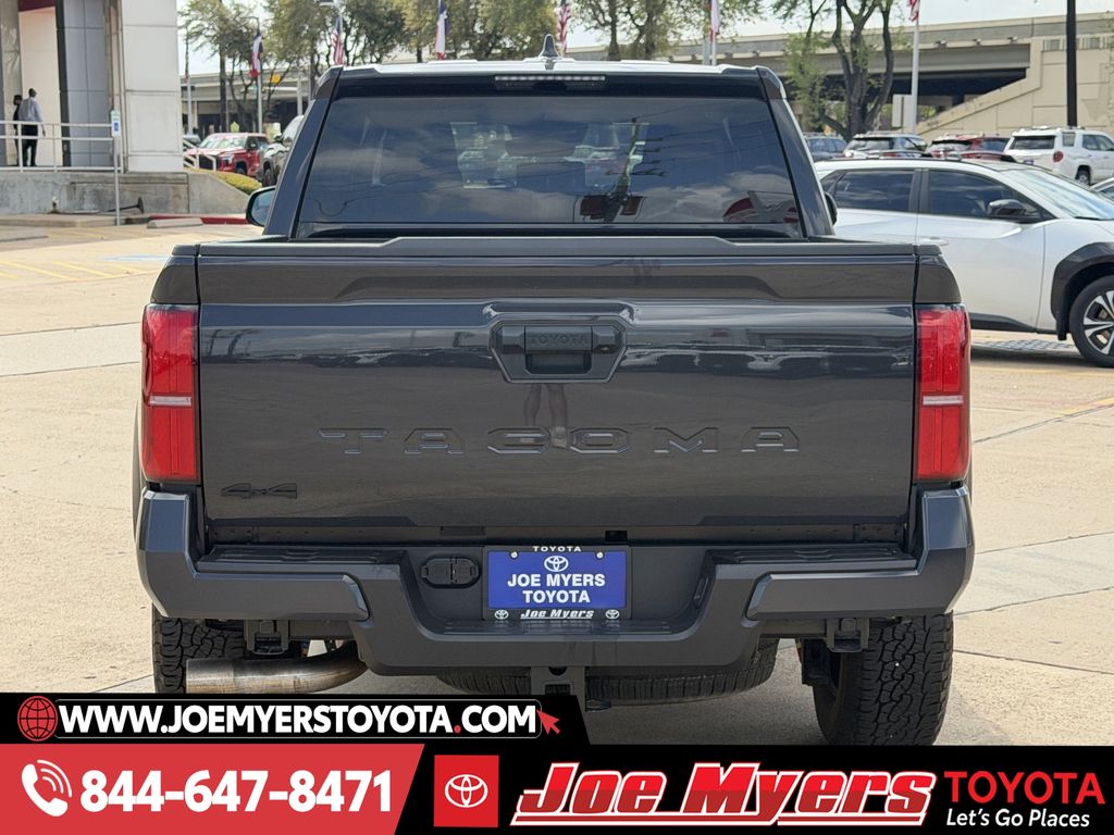 Used 2025 Underground Toyota SR5 image 8