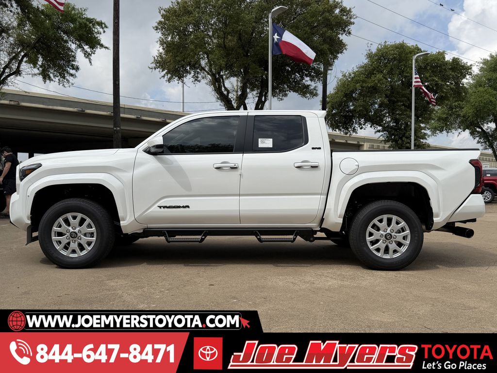 New 2026 Ice Cap Toyota SR5 image 6