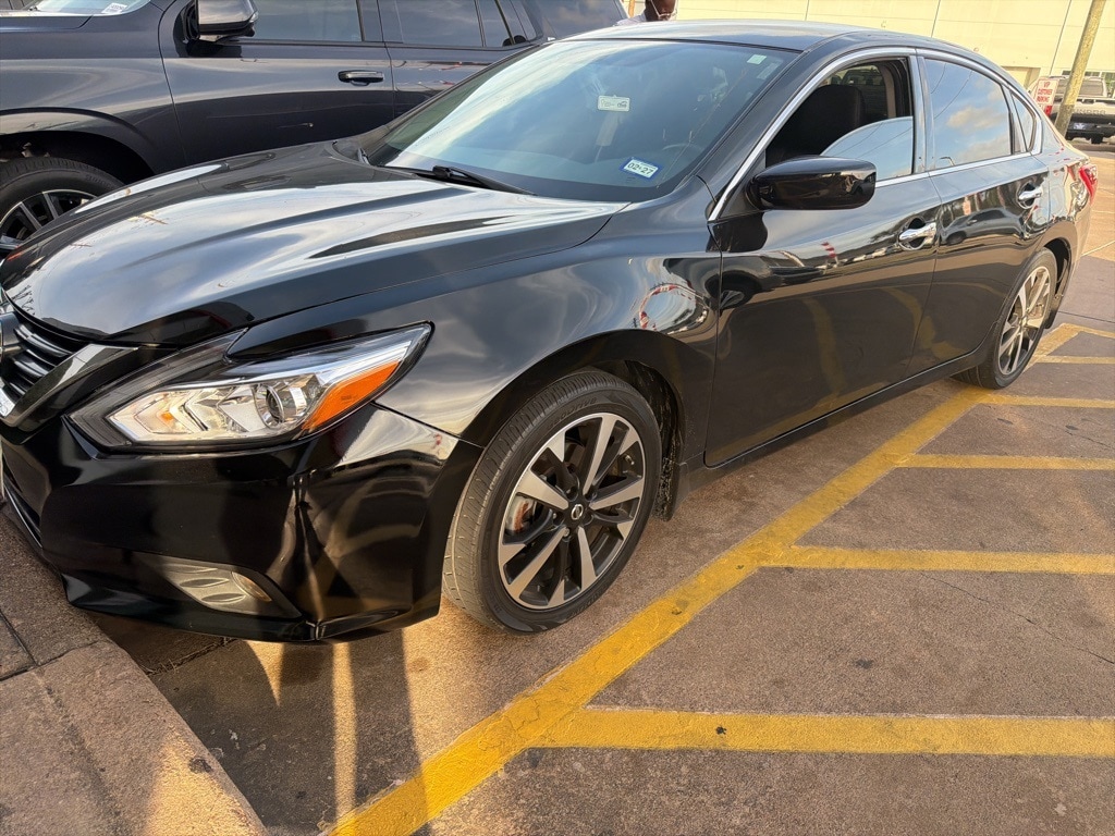 Used 2018 Nissan Altima 2.5 SR Sedan