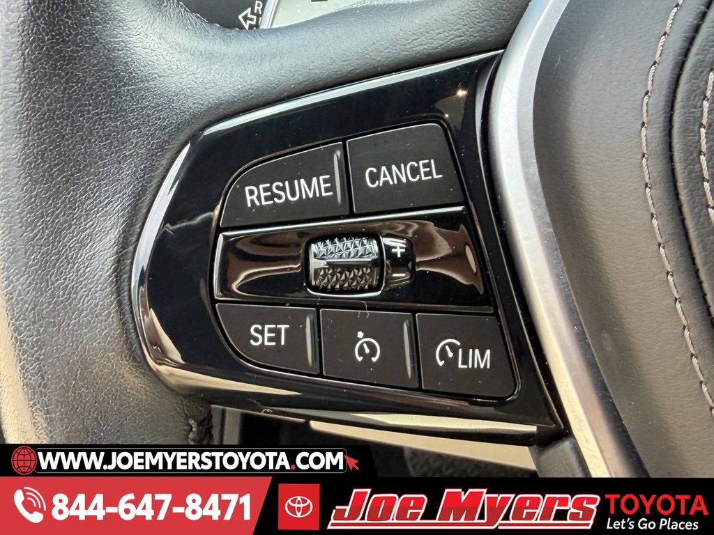 Used 2023 Black Sapphire Metallic BMW 530i image 23