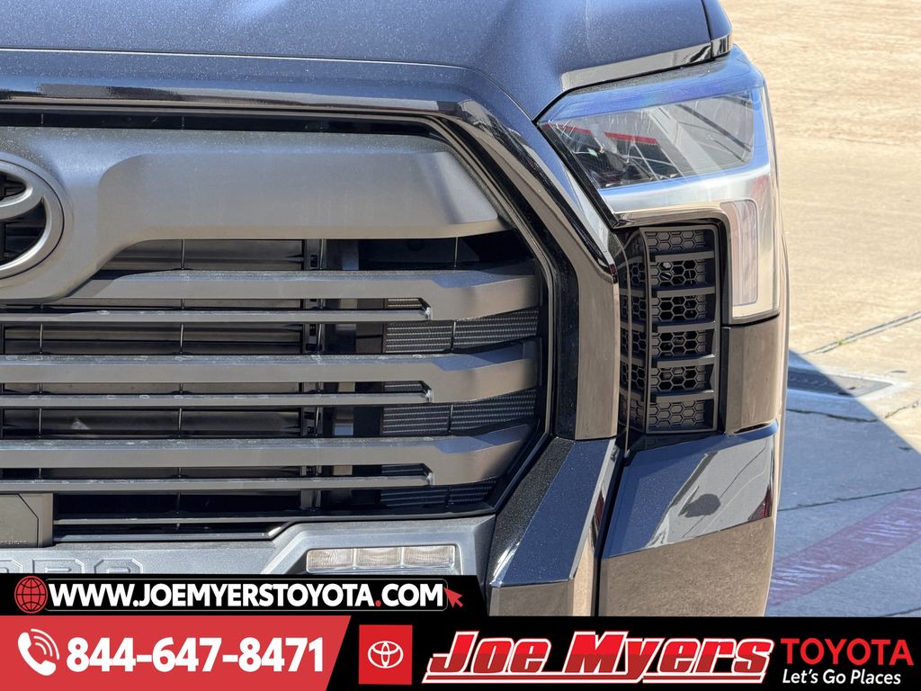 New 2026 Midnight Black Toyota SR5 image 4