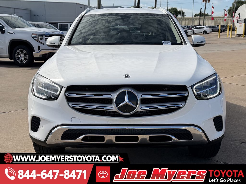 Used 2021 Polar White Mercedes-Benz GLC 300 image 3