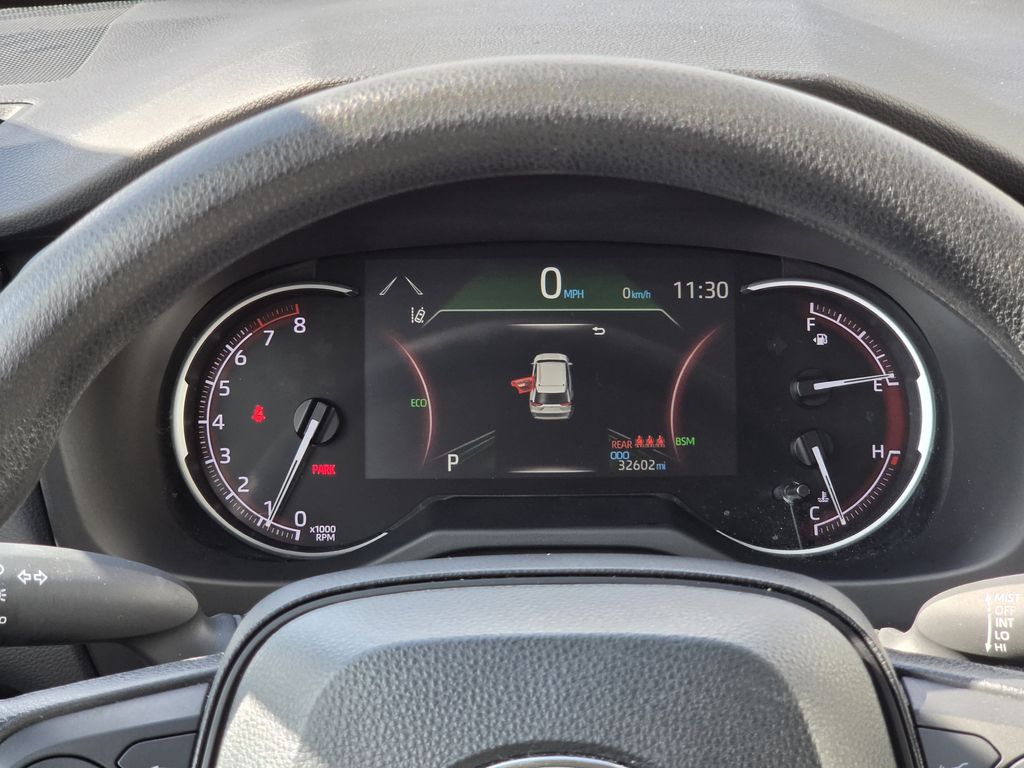 Used 2025 Ice Toyota XLE image 16