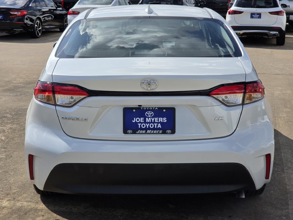Used 2026 Pearl Toyota LE image 8