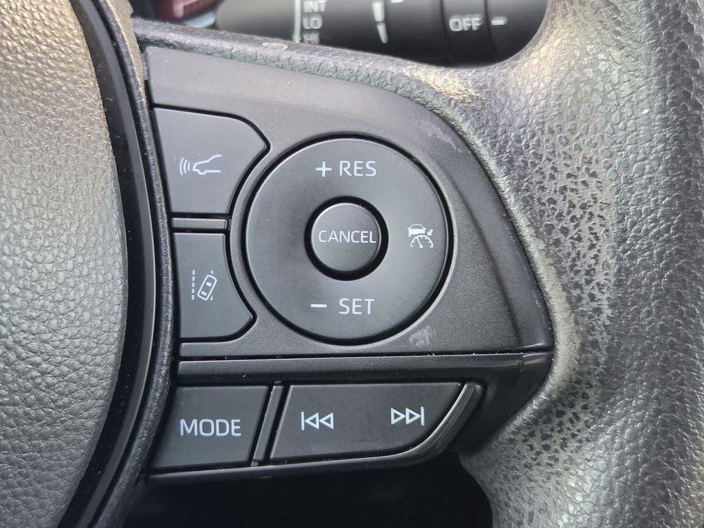 Used 2023 Pearl Toyota XLE image 23