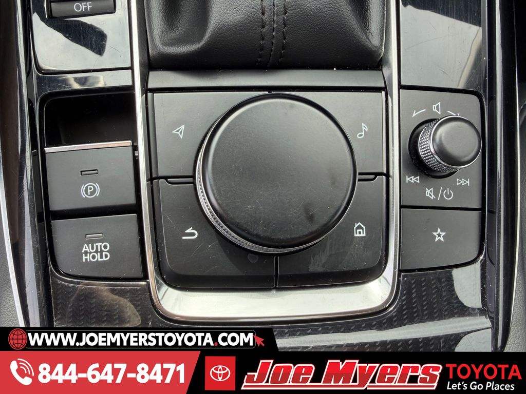 Used 2025 Snowflake White Pearl Mica Mazda 2.5 S Preferred Package image 23