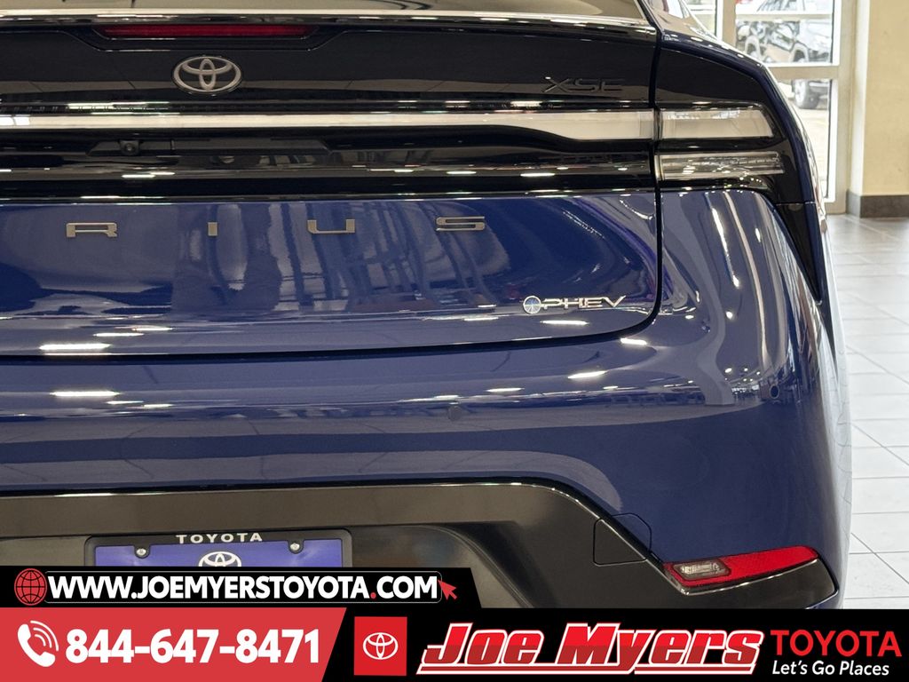 New 2026 Reservoir Blue Toyota XSE image 20