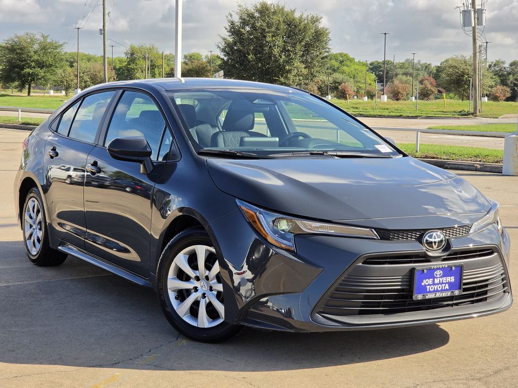 Used 2026 Underground Toyota LE image 2