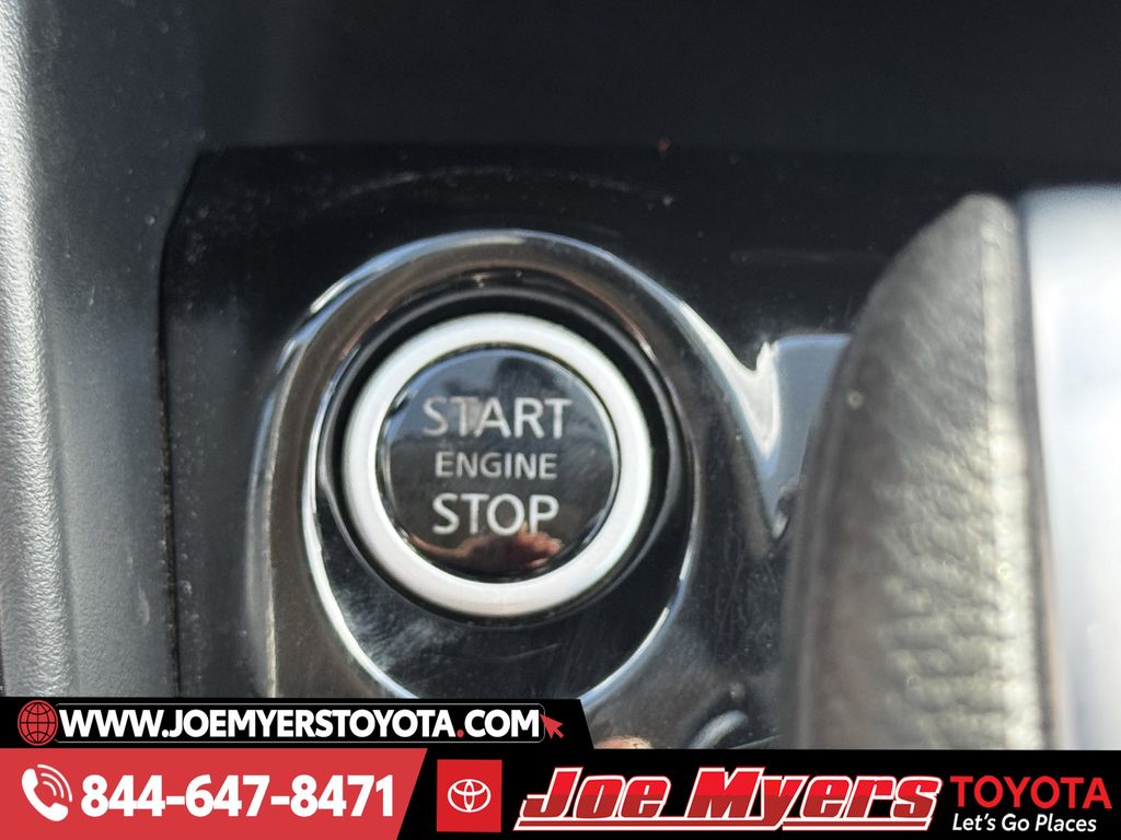 Used 2021 Electric Blue Metallic Nissan S image 21