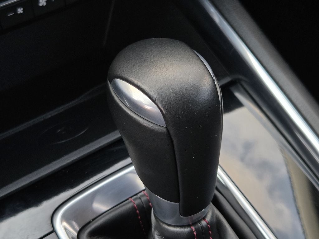 Used 2025 Polymetal Gray Metallic Mazda 2.5 S Carbon Edition image 20