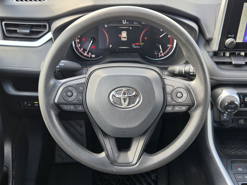Used 2025 Ice Toyota XLE image 15