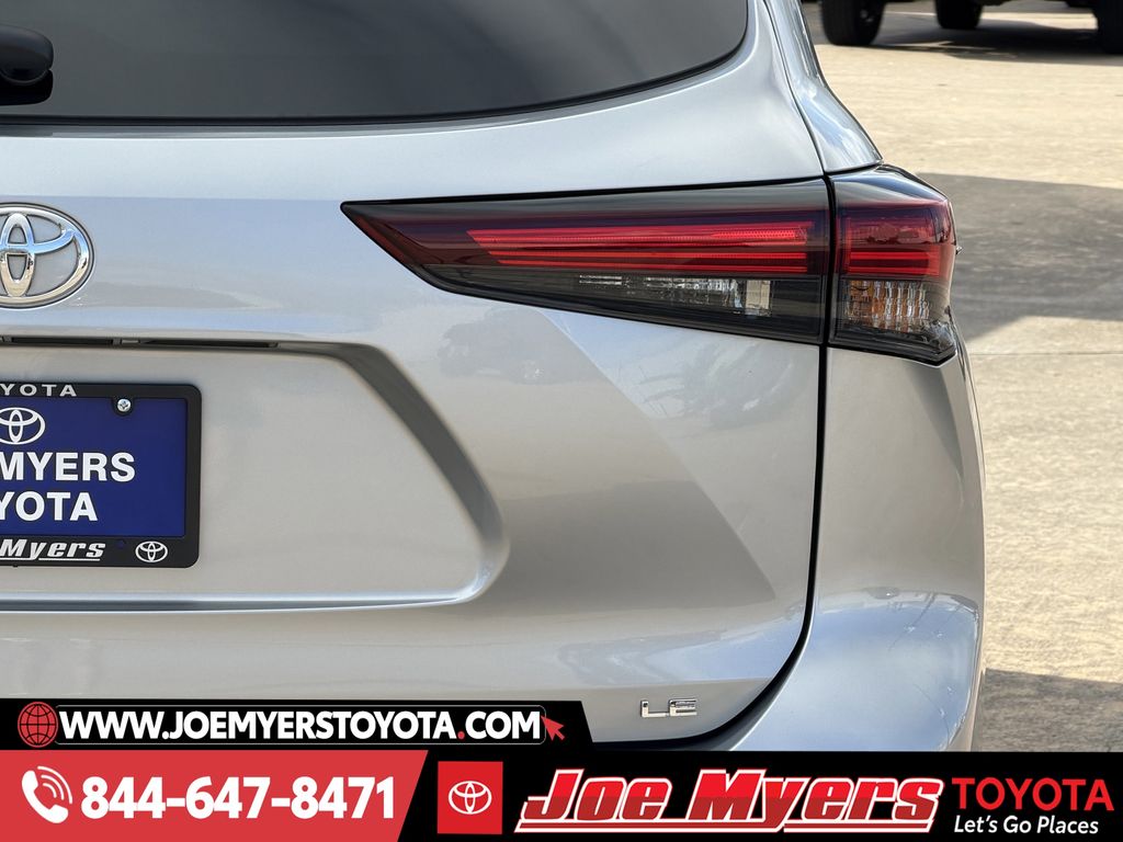 Used 2025 Celestial Silver Metallic Toyota LE image 9