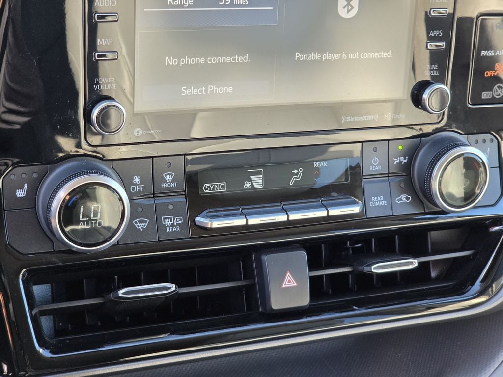 Used 2022 Moon Dust Toyota XLE image 20