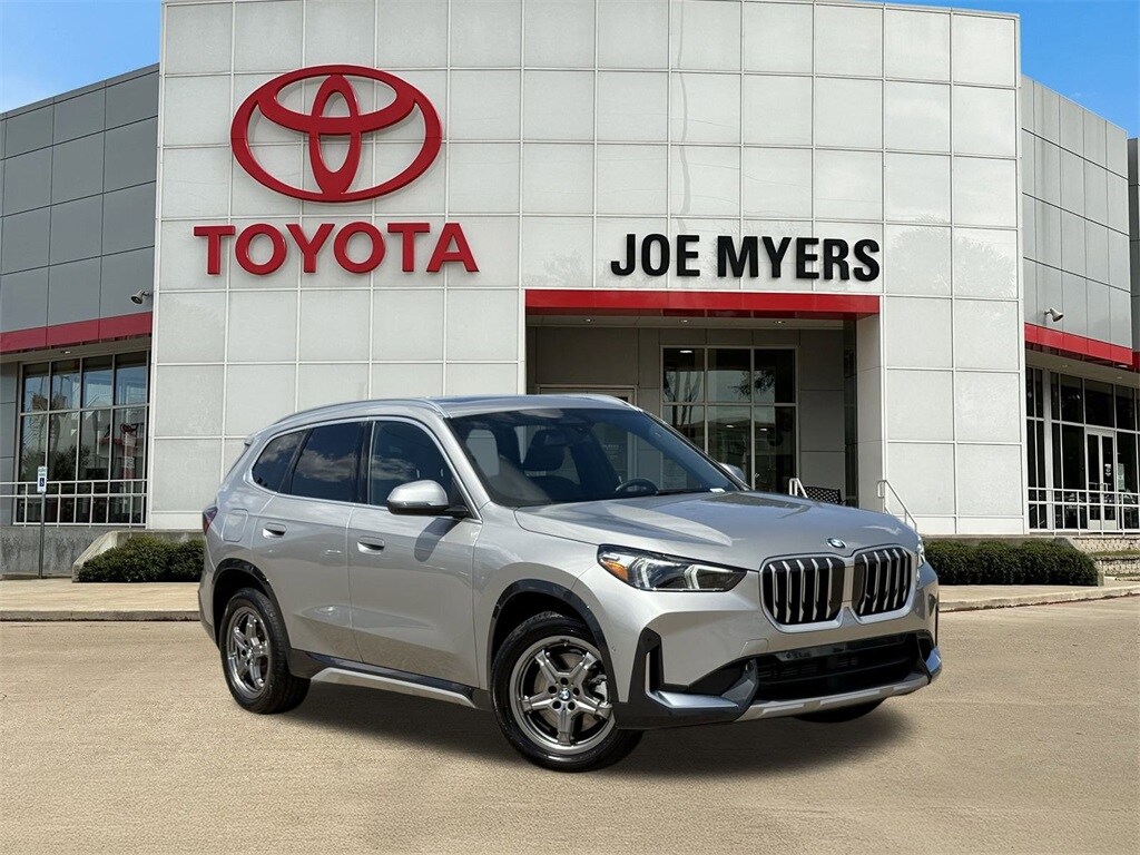 2025 Bmw X1 XDrive28i photo 2