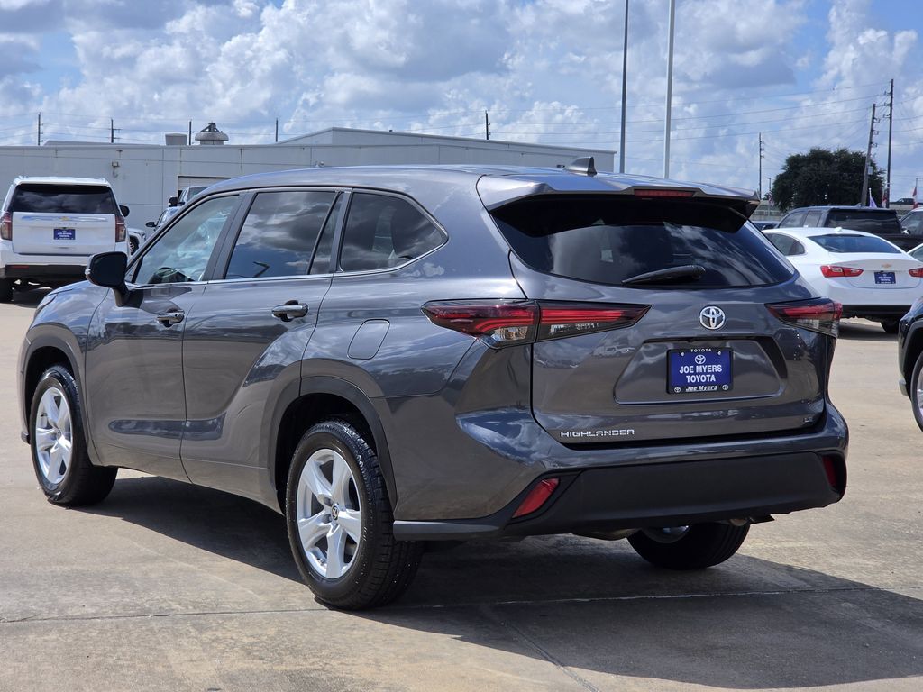Used 2025 Magnetic Gray Metallic Toyota LE image 7
