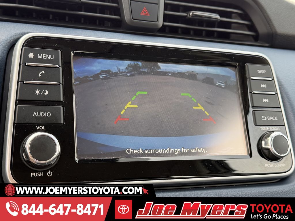 Used 2025 Brilliant Silver Metallic Nissan 1.6 SV image 18