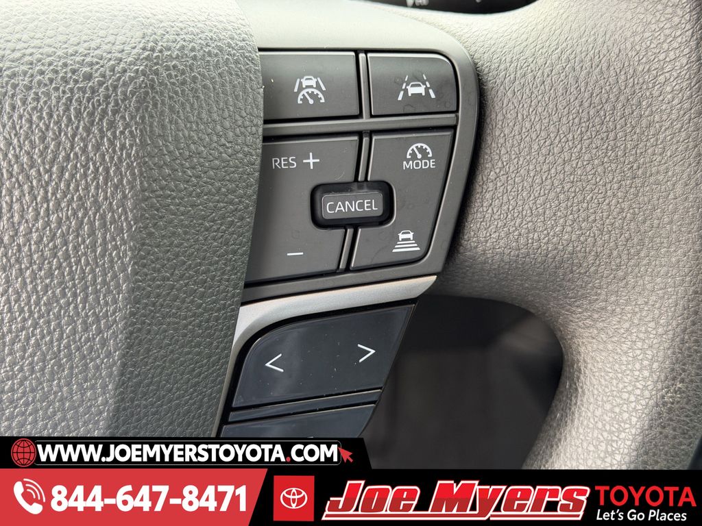 Used 2025 Ice Cap Toyota LE image 23