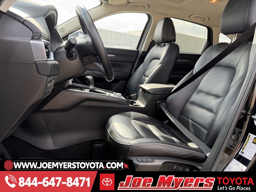 Used 2025 Jet Black Mica Mazda 2.5 S Preferred Package image 27
