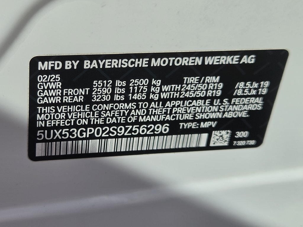 Used 2025 Alpine White BMW 30 xDrive image 31