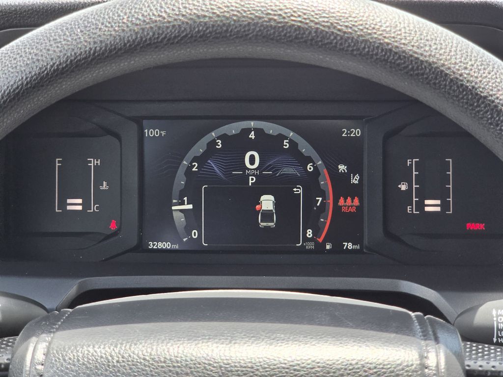 Used 2025 Ice Toyota SR5 image 15