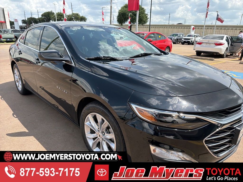 2022 Chevrolet Malibu 1LT's photo