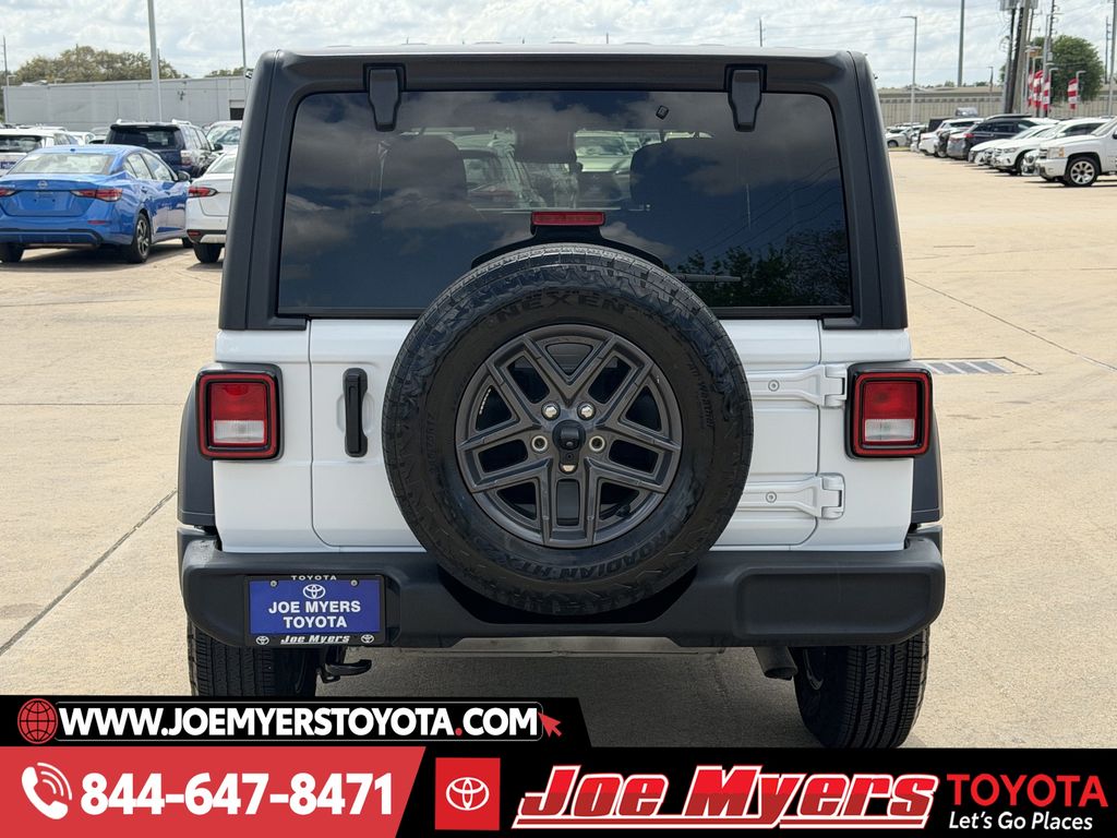 Used 2024 Bright White Clearcoat Jeep Sport S image 8