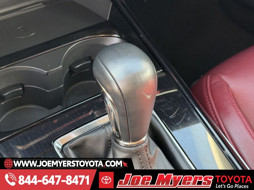 Used 2025 Polymetal Gray Metallic Mazda 2.5 S Carbon Edition image 21