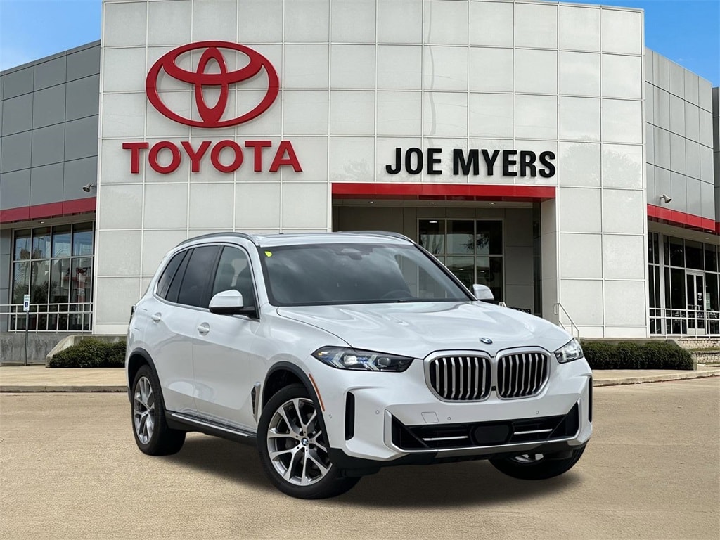 Used 2024 BMW X5 40i with VIN 5UX13EU05R9U50995 for sale in Houston, TX