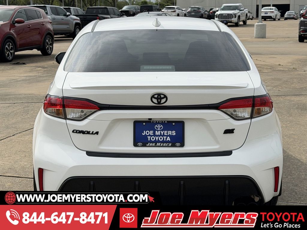 Certified Used 2026 Ice Cap Toyota SE image 8