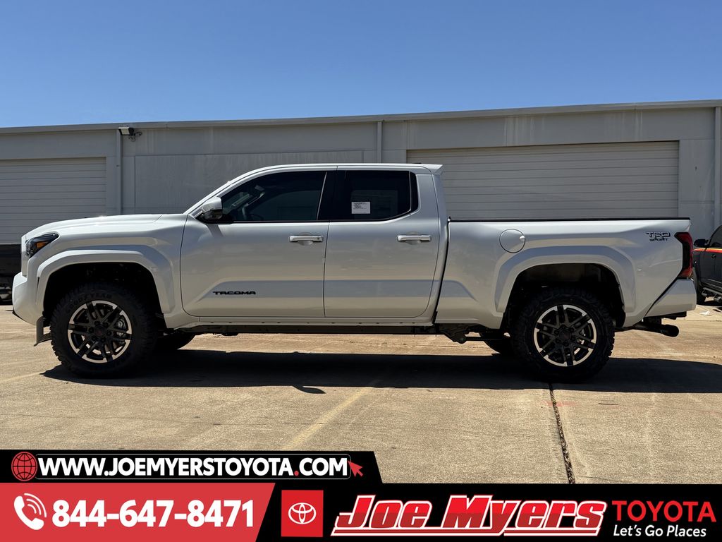 New 2026 Wind Chill Pear Toyota TRD Sport image 6