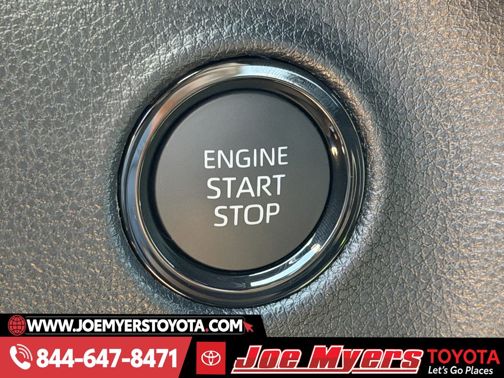 New 2026 Midnight Black Toyota SR5 image 20