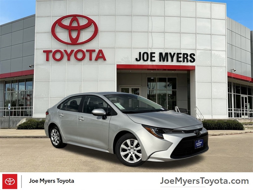 Used 2024 Toyota Corolla LE Sedan