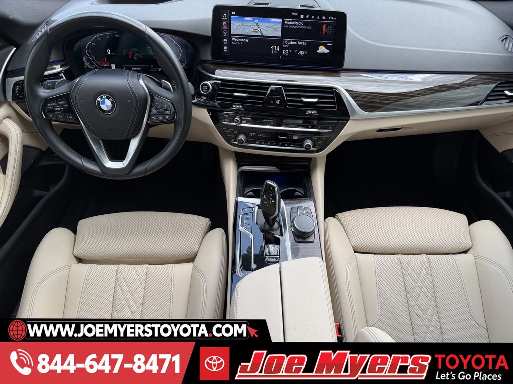 Used 2023 Black Sapphire Metallic BMW 530i image 12