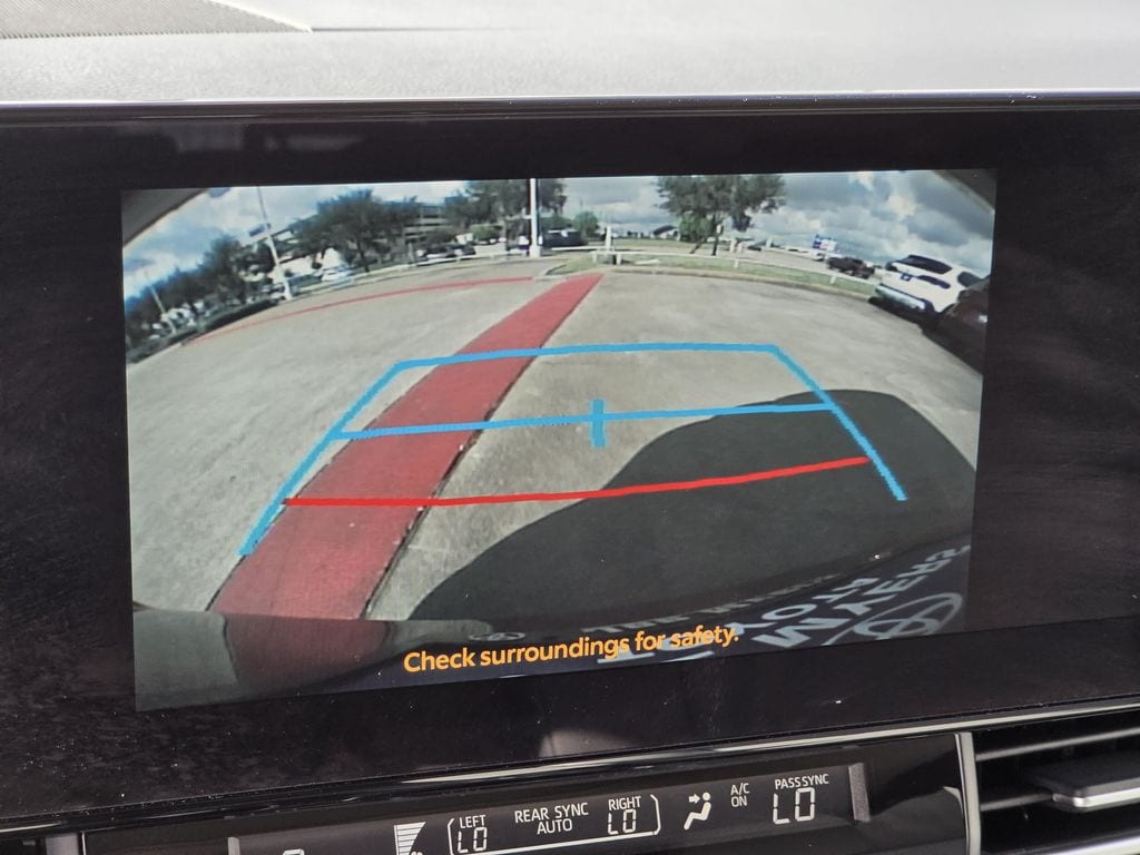 Used 2025 Pearl Toyota XLE image 19