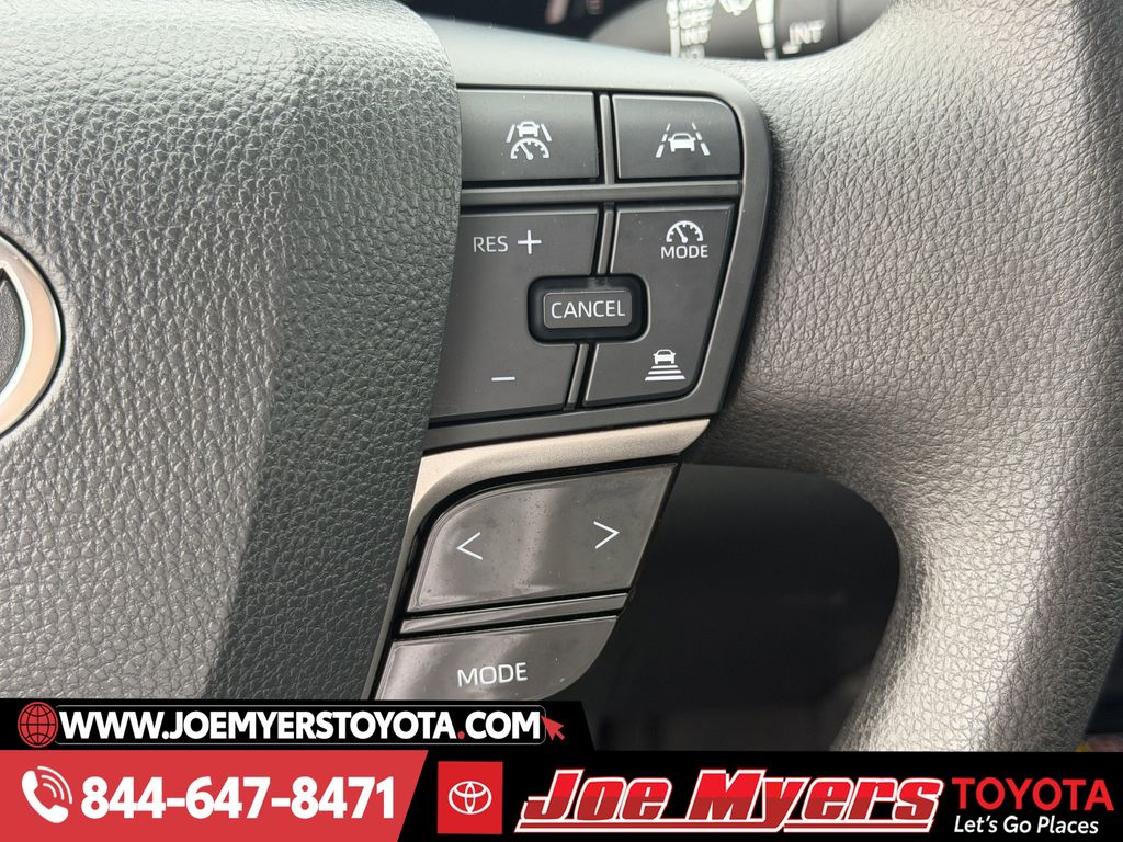 Used 2025 Underground Toyota LE image 23