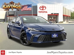 2026 Toyota Camry SE Sedan