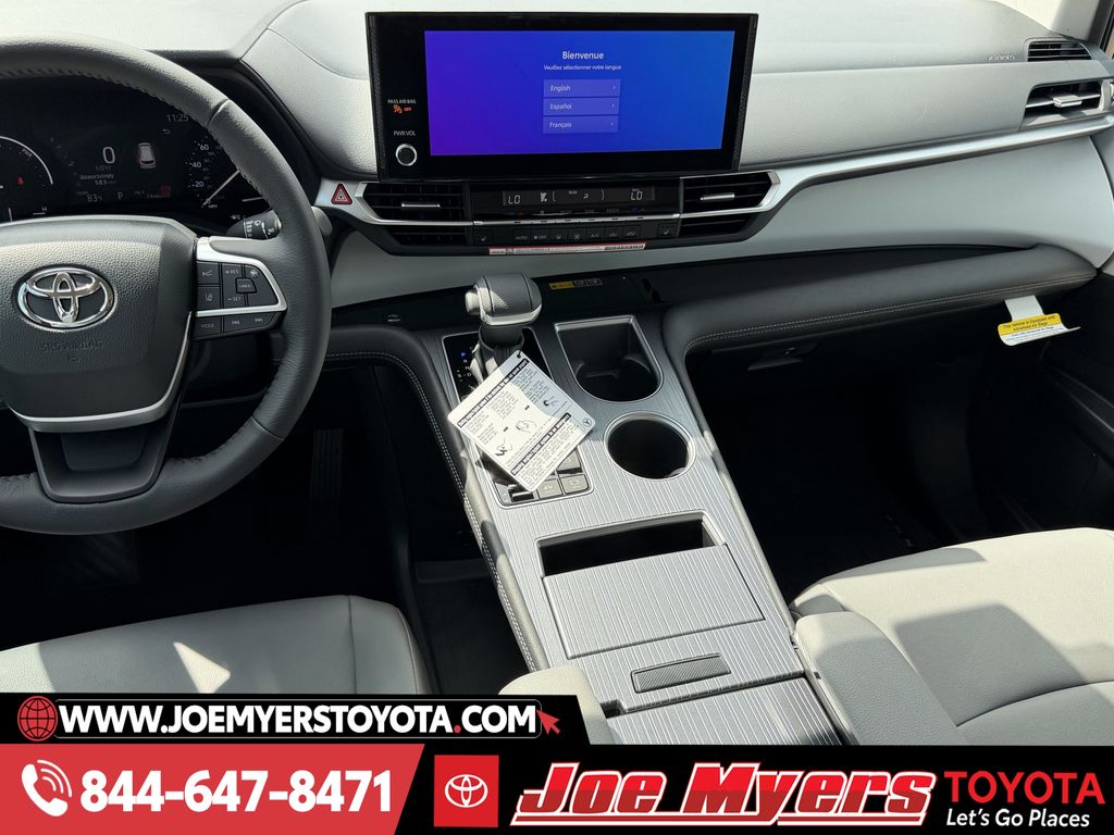 New 2026 Midnight Black Toyota XLE 8 Passenger image 15