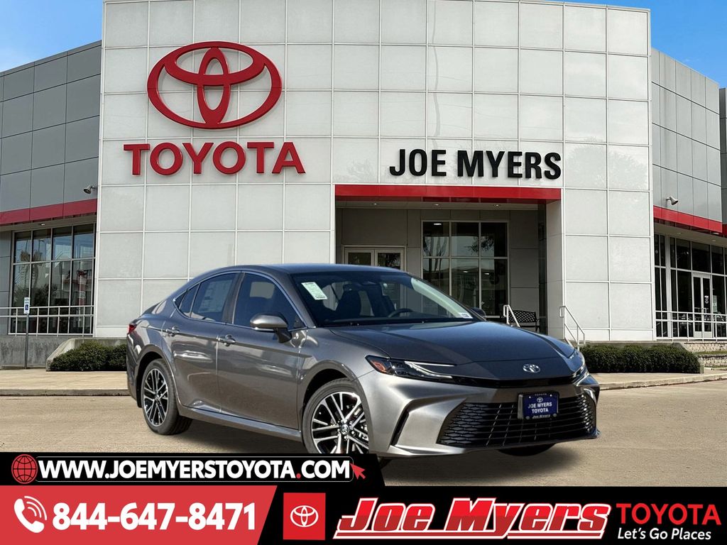 New 2026 Heavy Metallic Toyota XLE image 2